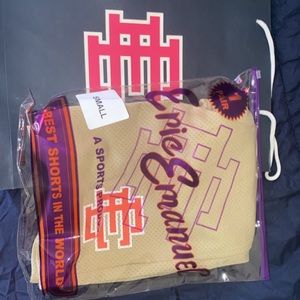 Eric Emanuel Shorts size small